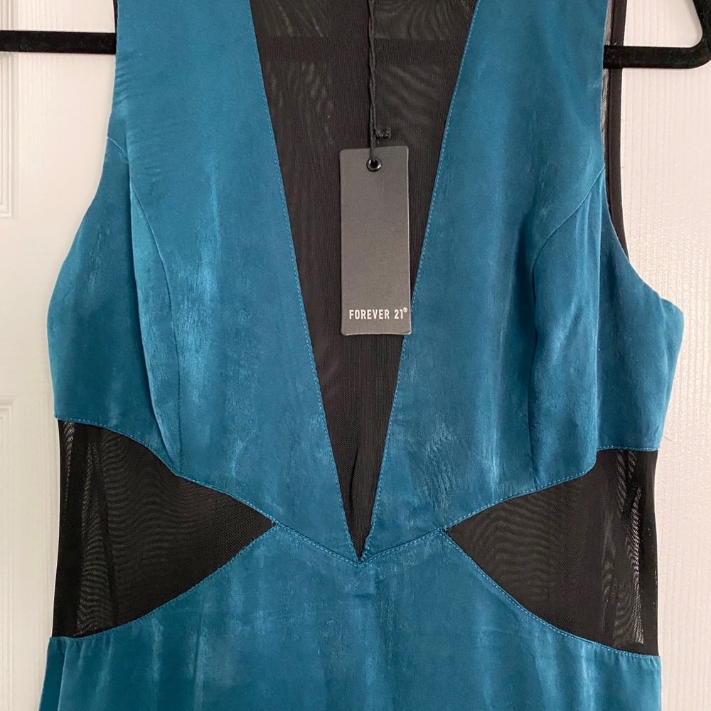 F orever 21 Dress - Sheer Open Back & Front Cutouts